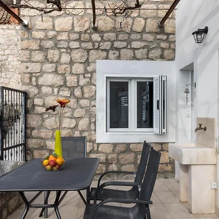 Frida Hébergement de vacances Orašac